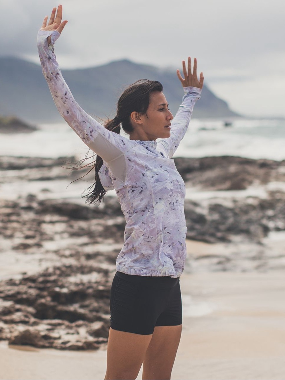 Lululemon Water Bound Hoodie Abstract-Print Long Sleeve Top Sun Shirt White